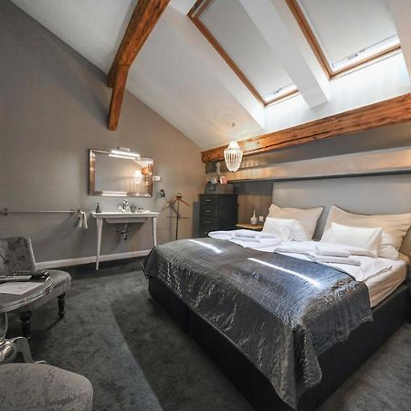 Blue Velvet Hotel Будапеща Екстериор снимка